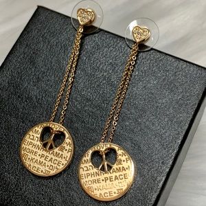 GOLD TONE CHAIN DANGLING  PEACE ☮️ EARRINGS NIB